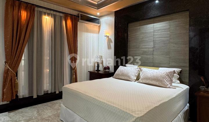 Rumah 2 Lantai di Pondok Indah, Jakarta Selatan 2