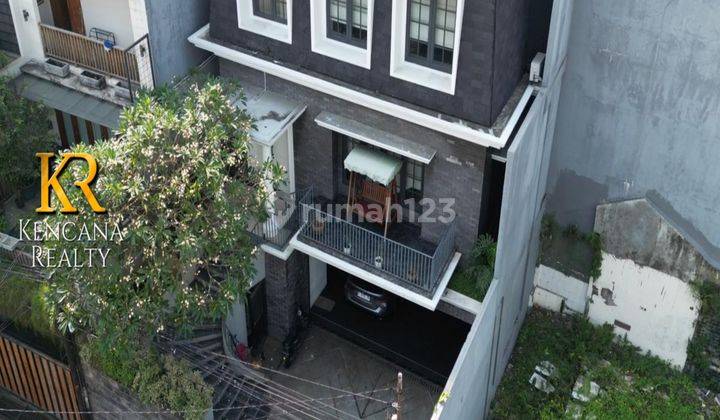  Rumah American Classic Di Senopati Kebayoran Baru  3 Lantai 2