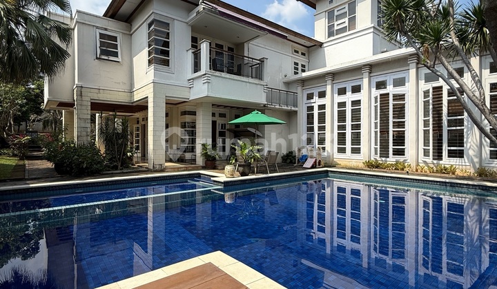 Rumah Mewah Di Bintaro Sektor 8 Shm 3000 M2