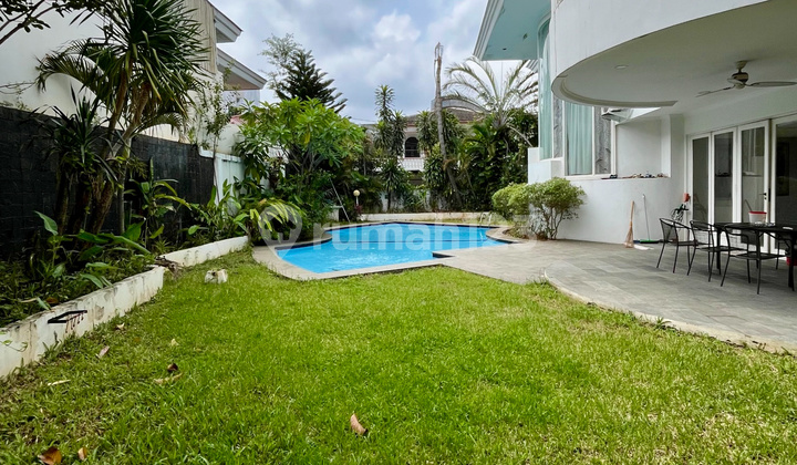 Rumah Mewah Kuningan Area Bisnis Jual Cepat 2