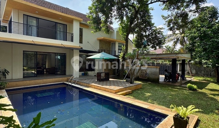 Nice House in Jagakarsa 1000 M2 Near Cilandak