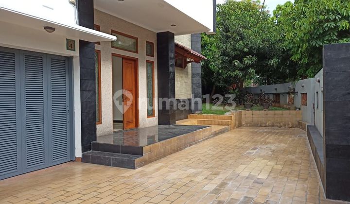 Rumah siap huni di bintaro jaya lokasi bagus