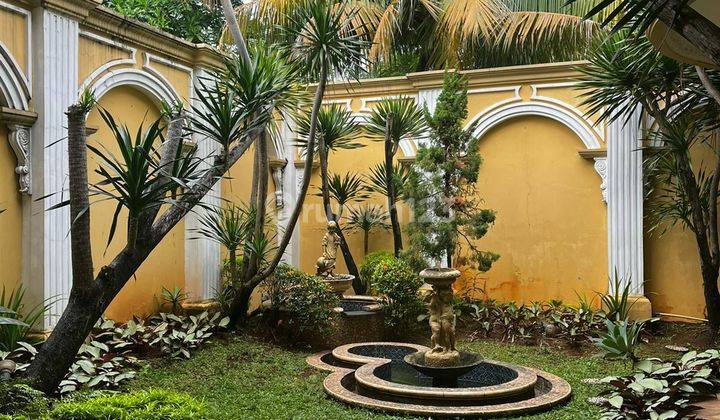 Rumah mewah  serta murah di taman giri loka  2