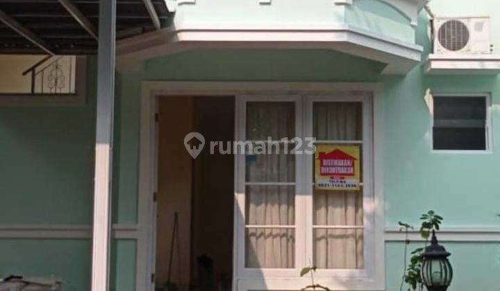 Rumah cantik rapi siap huni di delatinos bsd 1