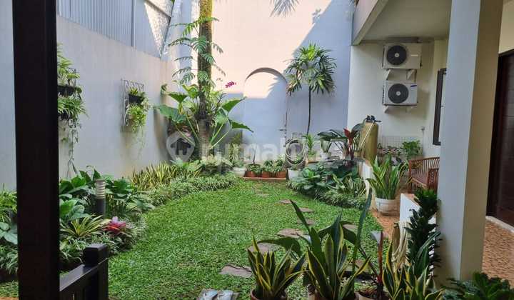 Beautiful And Luxurious House In Delatinos Bsd House 2