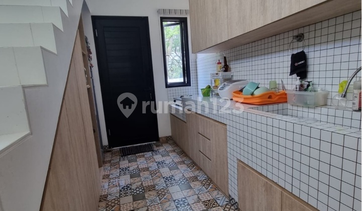 Luxury Minimalist House Near the Lake in Vermont Parkland BSD 2