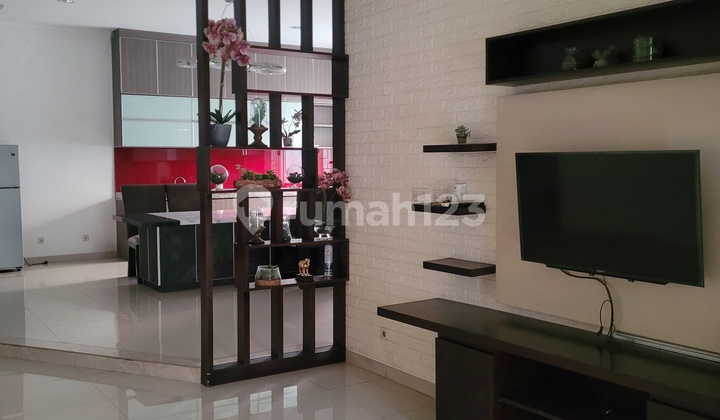 Rumah Mewah dan Cantik di Foresta Siap Huni 2