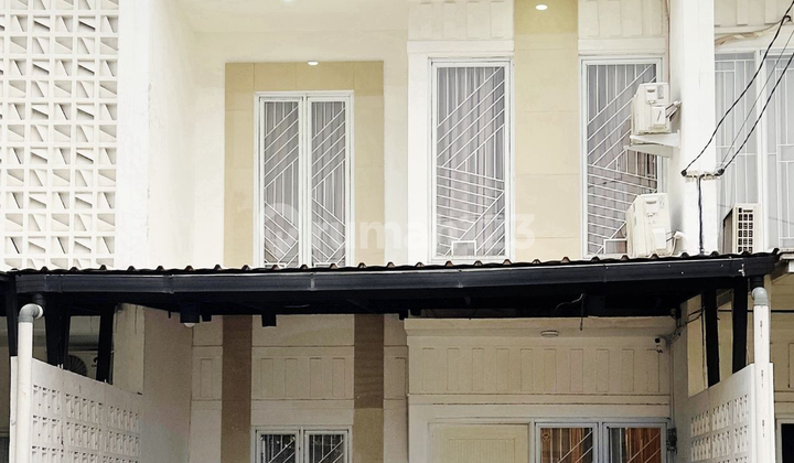 Rumah Bagus Siap Huni Di Golden Prime Bintaro Ciputat