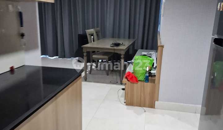 Nice Ready-to-Occupy Apartment in Puri Indah Kembangan 2