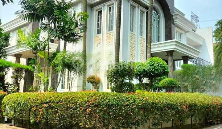 Ready-to-Occupy Luxury House in Bintaro Sector 9 -lia