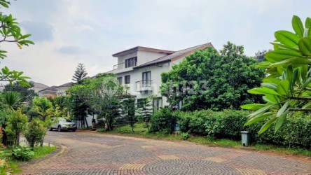 House in The Green Bsd City -Rev