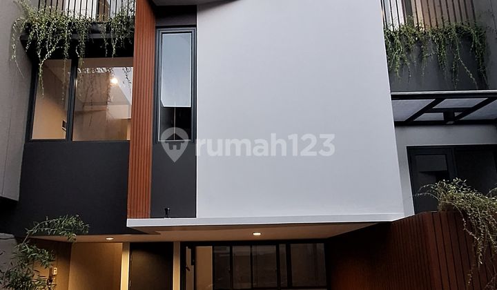 Rumah Bagus Siap Huni Di Dekat Stasiun Pondok Ranji 2