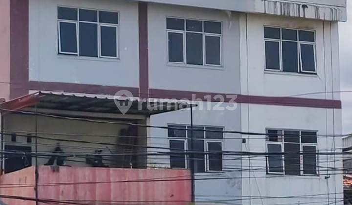 Strategic Location Shop House On the Side of Ciledug Main Road 2