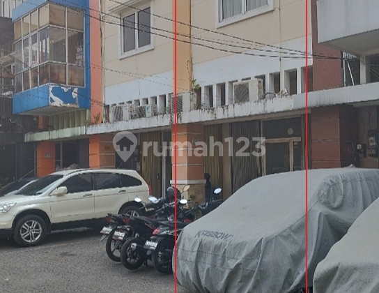 Ruko di Obral murah Gallery niaga Gandaria Selatan Jakarta Selatan shm