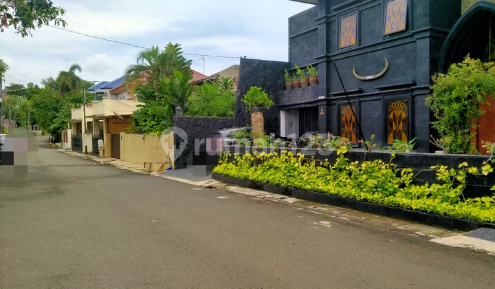 Huniyan Cantik Harga Miring Jarang Ada lt 345Mtr Gudang Peluru Jakarta Selatan 2