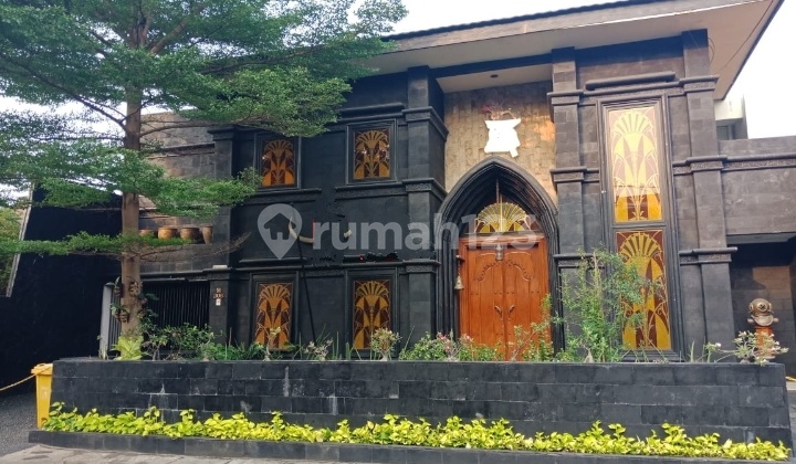 Huniyan Cantik Harga Miring Jarang Ada lt 345Mtr Gudang Peluru Jakarta Selatan