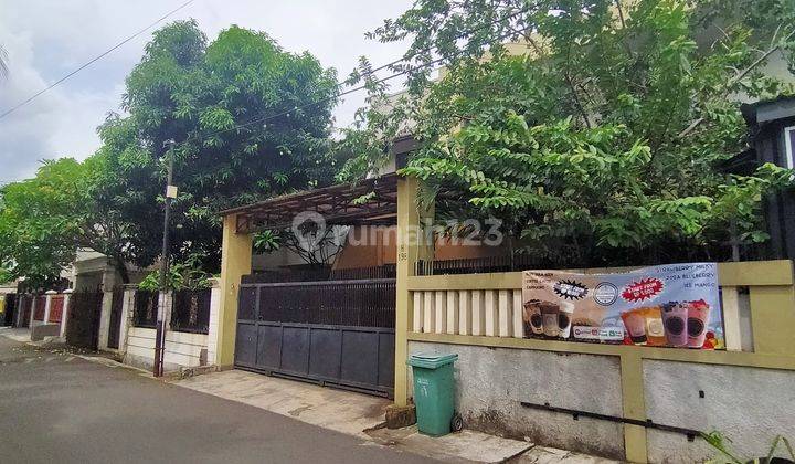 Rumah asri harga miring jarang ada gudang peluru lt 285mtr Jakarta Selatan  3
