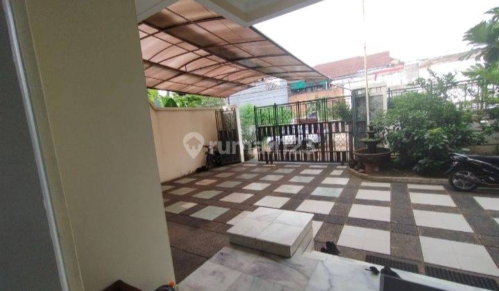 Rumah Swiming pool harga miring lt 500mtr taman lebak bulus SHM jarang ada  2