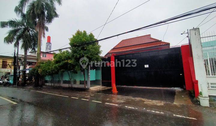 Gedung kantor strategis harga miring lt 1.480mtr tanjung barat jakarta selatan  1