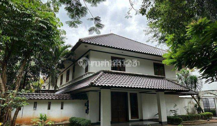 Rumah elit murah jln Sriwijaya Kebayoran Baru Jakarta Selatan SHM lt 1.361mtr  2