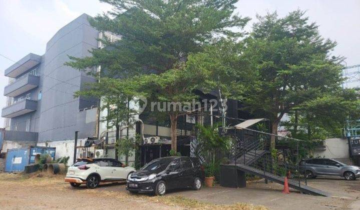 Cafe dan gudang lt 1.694mtr harga miring jalan panjang kebon jeruk jarang ada SHM  1