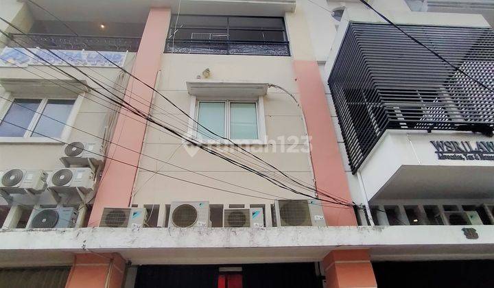 Ruko di Obral murah Gallery niaga Gandaria Selatan Jakarta Selatan shm 1