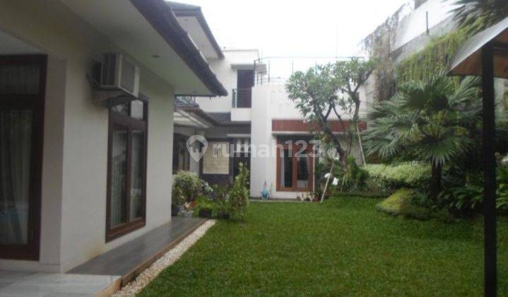 Rumah sewiming pool mewah di obral murah Kemang SHM Jakarta Selatan  2