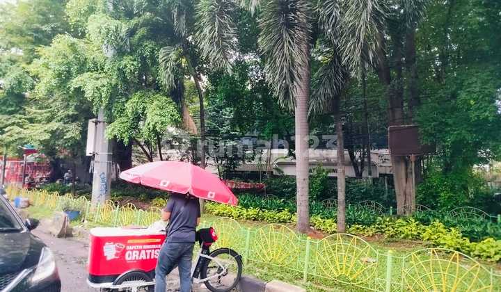 Building 3 Floors Cheapest Floor 3.782Mtr Ampera South Jakarta 2