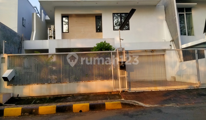 Rumah Elit Murah Jarang Ada Intercon Shm Lt 300mtr Taman Kebon Jeruk Intercon 