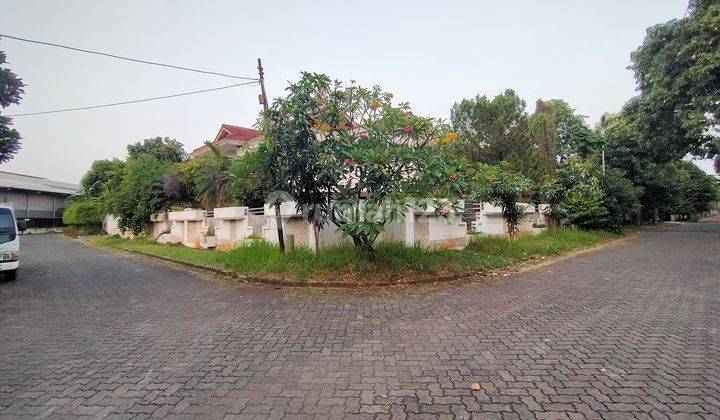 Rumah Hoek di Obral murah lt 988mtr taman Kedoya permai Jakarta barat  1