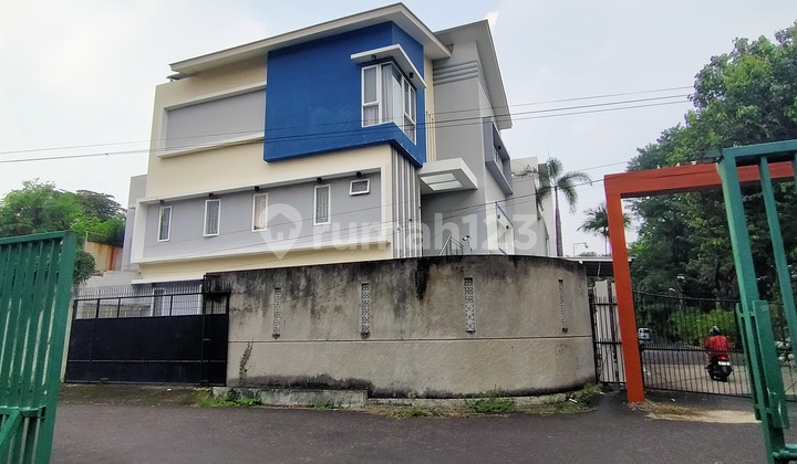 Corner House 3fl Nice Intercon Cheap Price Intercon West Jakarta 2