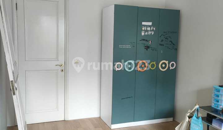 Rumah Renovasi Di Jalan Utama Lippo Karawaci Utara 2