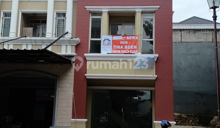 Disewakan Ruko 3 Lantai Graha Boulevard Hook Kawasan Exclusive Gading Serpong 