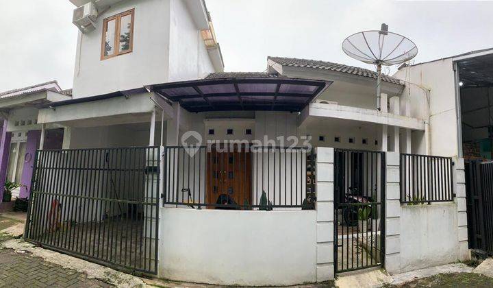 Rumah Bagus Sekali Unfurnished SHM di Berkoh, Purwokerto 1