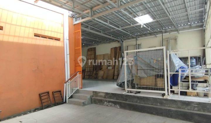 Gudangdan Toko di Jl Stadion Mini, Purwokerto 400 M Bagus SHM 5
