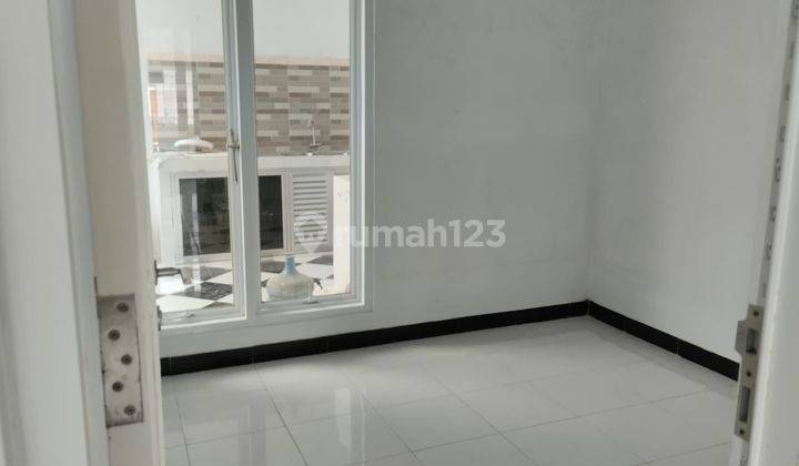 Dijual Rumah Modern Minimalis Full Bangunan Tengah Kota Purwokerto 11