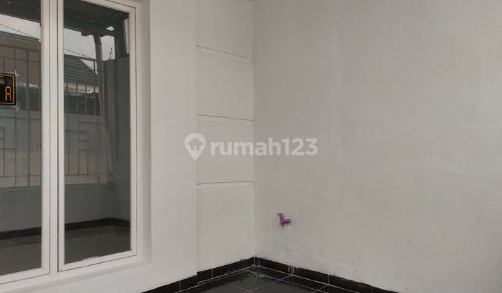 Dijual Rumah Modern Minimalis Full Bangunan Tengah Kota Purwokerto 12
