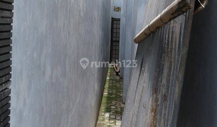 Disewakan Rumah Mewah 3 Lantai Tengah Kota Purwokerto 20