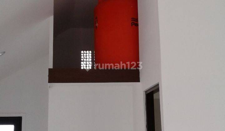 Disewakan Rumah Mewah 3 Lantai Tengah Kota Purwokerto 31