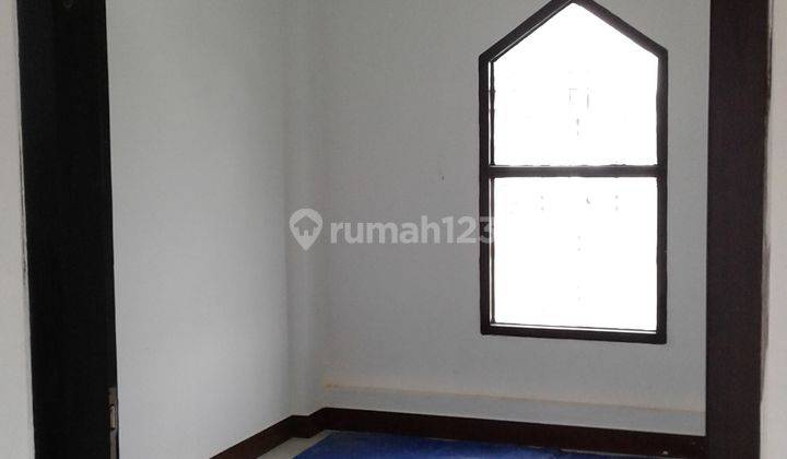 Disewakan Rumah Mewah 3 Lantai Tengah Kota Purwokerto 33