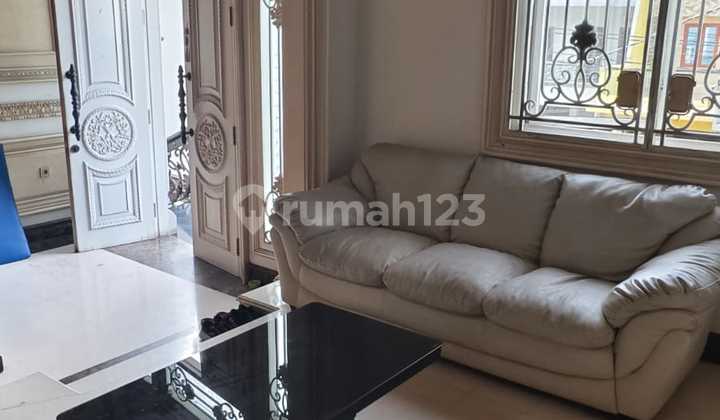 Rumah American Clasic Taman Palem 200M2 Taman Palem Jakarta Barat 2