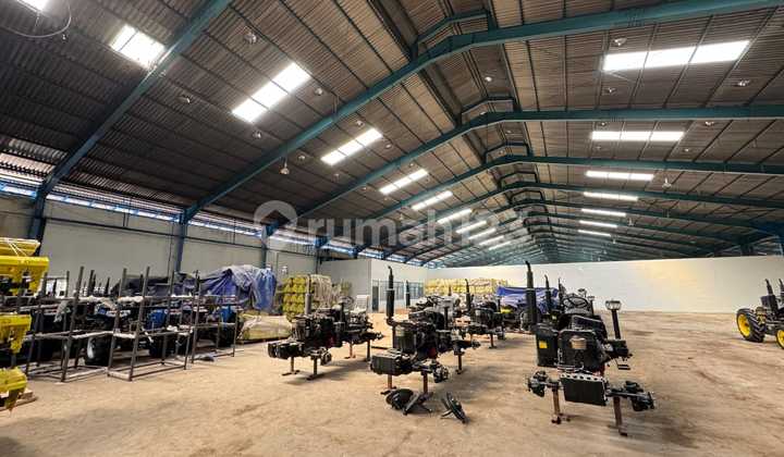 Disewakan gudang di Kawasan Industri Jatake. Lokasi Strategis
