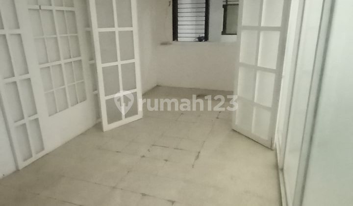 Disewakan Ruko di Pluit Luas 5x28 Disewakan Ruko di Pluit Luas 5x28