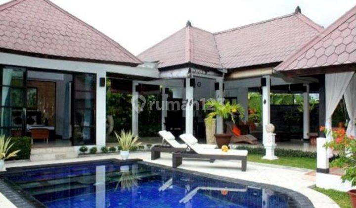 VILLA ASRI DI CANGGU  Denpasar Bali 2