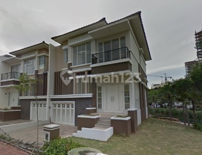 Rumah Siap Huni di Crown Golf PIK