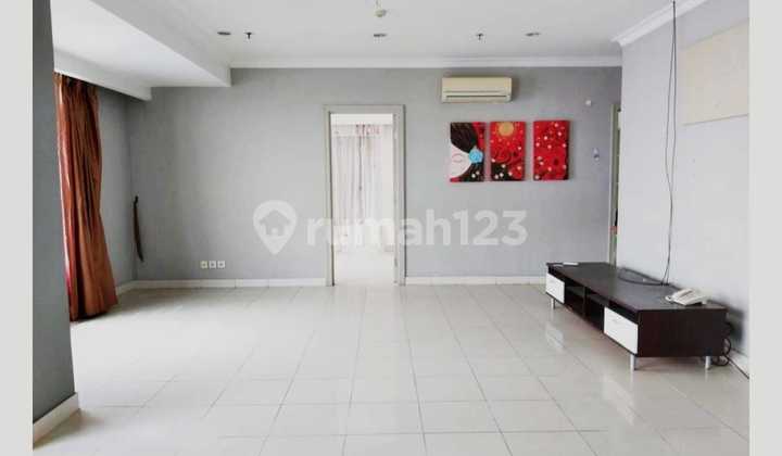 Apartemen Pantai Mutiara Tower Aru 4 BR Full Furnish