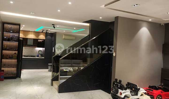 Dijual Rumah Bagus Furnished SHM Muara Karang, Jakarta Utara Dijual Rumah Bagus Furnished SHM Muara Karang, Jakarta Utara