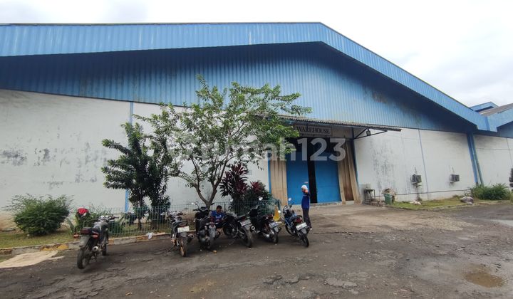 Ready-to-Use Warehouse in Jatake Tangerang. Strategic Location.