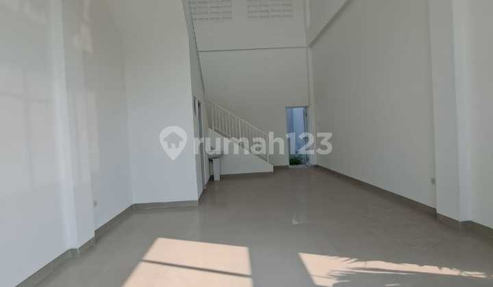 CITRA 8 Shop House. Sunset Avenue View Shop House Flood-Free Lake. CITRA 8 Shop House. Sunset Avenue View Shop House Flood-Free Lake.