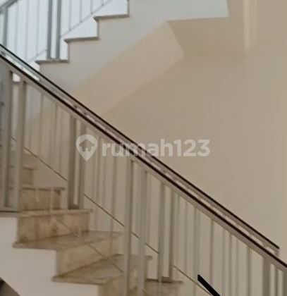 Rumah Bagus Furnished SHM Golf Island, Jakarta Utara Rumah Bagus Furnished SHM Golf Island, Jakarta Utara